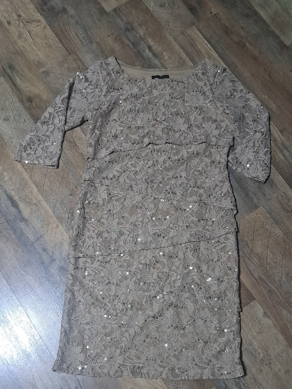 RN Studio Midi Dress with Sequins Size 8 Tan